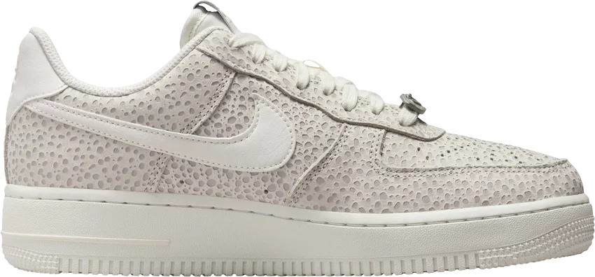 W AIR FORCE 1 '07 PRM PHNTM/MTLLC SLVR SAIL